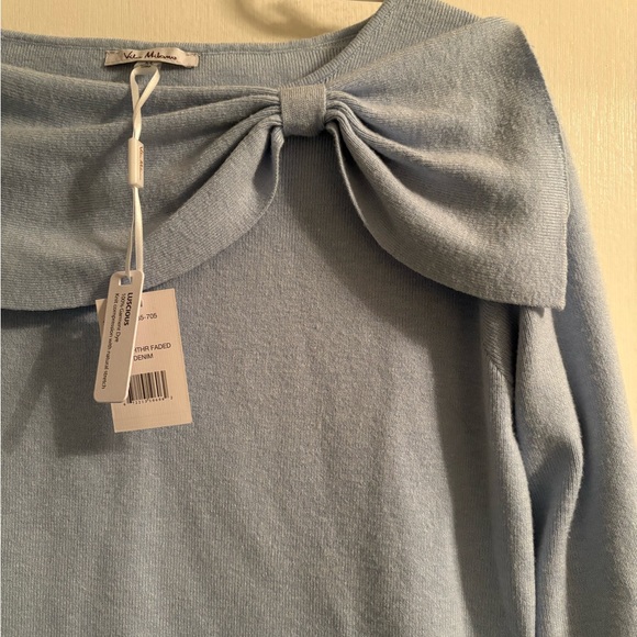 NWT Vila Milano Blue Top with Bow - Picture 2 of 7